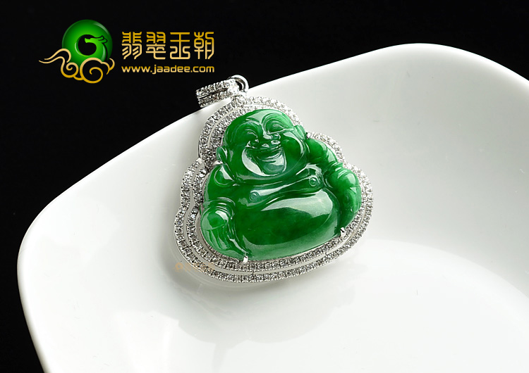 (超值推荐)冰种阳绿镶白金玉佛胸坠(真钻)