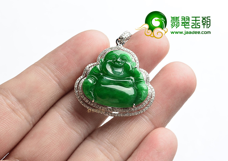 (超值推荐)冰种阳绿镶白金玉佛胸坠(真钻)