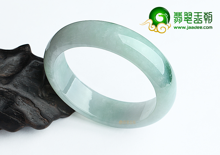 (超值推荐)糯冰种飘花手镯59mm