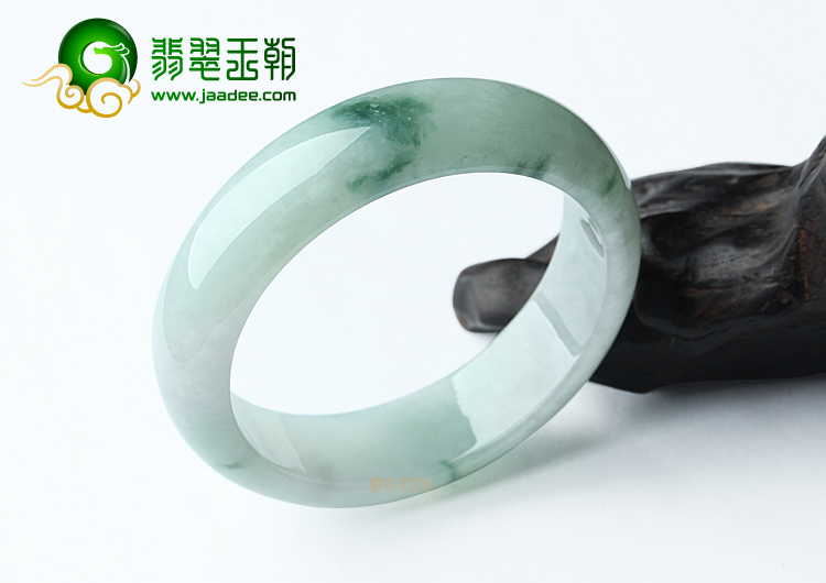 (超值推荐)糯冰种飘花手镯59mm