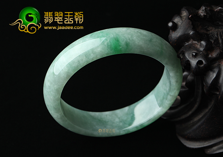 糯冰种飘翠手镯（57.5mm）