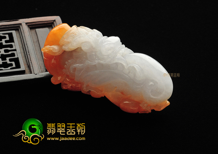 (超值推荐)糯冰种红黄翡龙头挂件