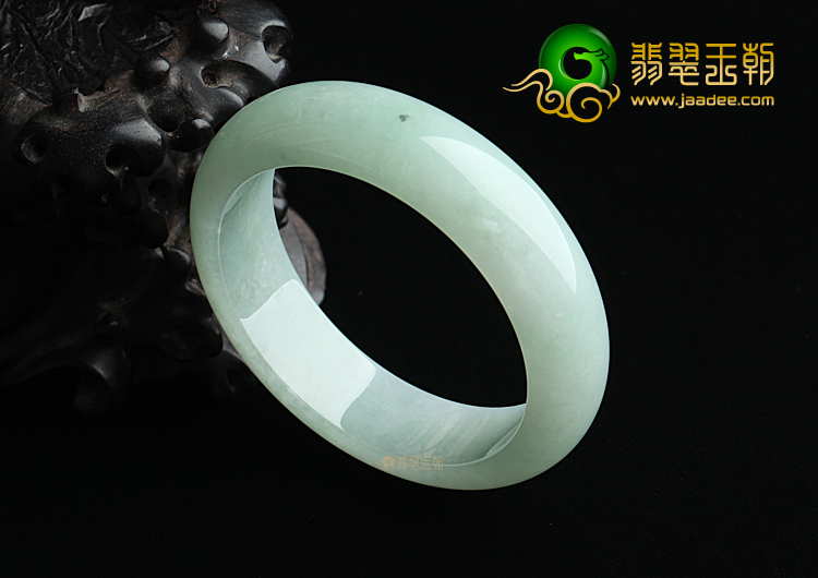 糯冰种晴水手镯（57.2mm）