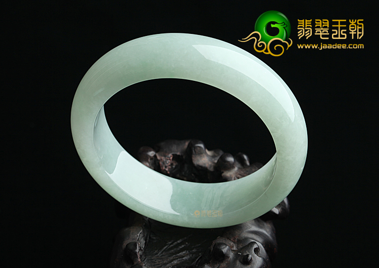 糯冰种晴水手镯（57.2mm）