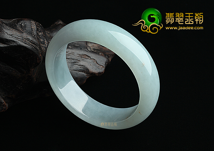糯冰种晴水手镯（61.1mm）