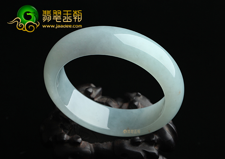 糯冰种晴水手镯（61.1mm）