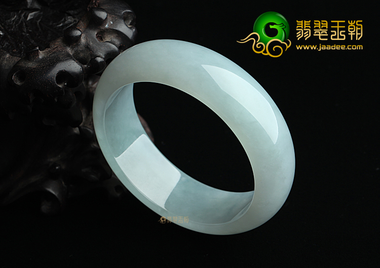糯冰种晴水手镯（55.1mm）