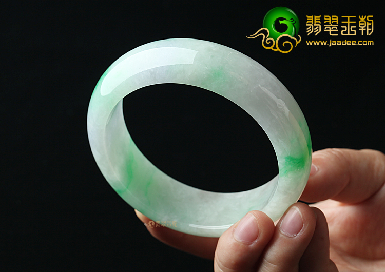 糯冰种春带彩手镯（60.1mm）