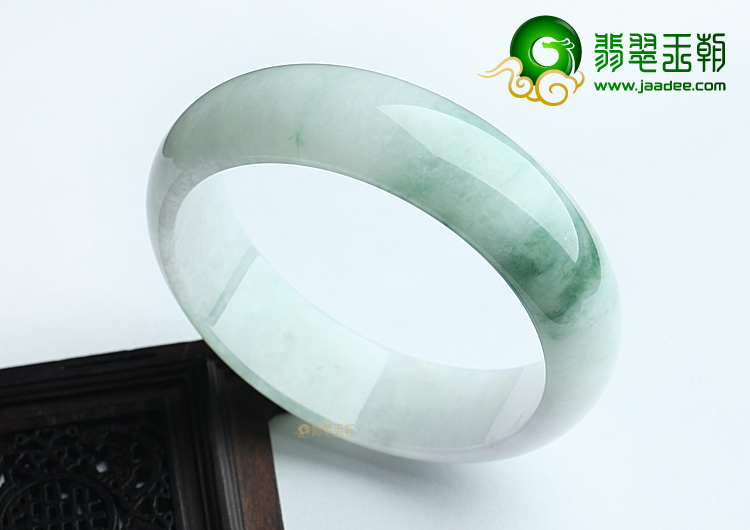 糯冰种晴水飘花手镯（59.9mm）