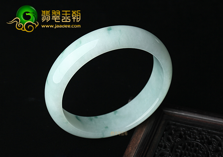 （超值推荐）糯冰种晴水飘花手镯（58.3mm）