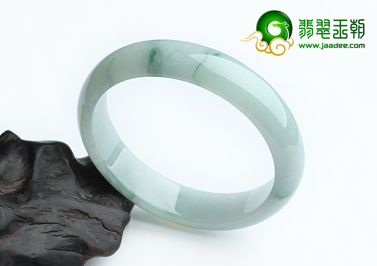 (超值推荐)糯冰种晴水飘花手镯（57.2mm）
