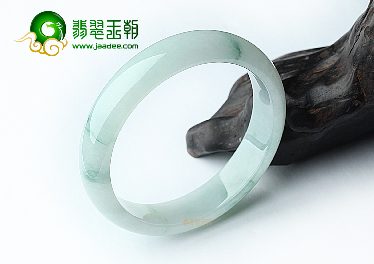 (超值推荐)糯冰种晴水飘花手镯（57.2mm）