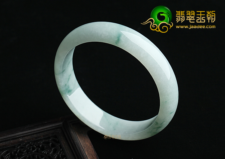 (超值推荐)糯冰种晴水飘花手镯（57.2mm）