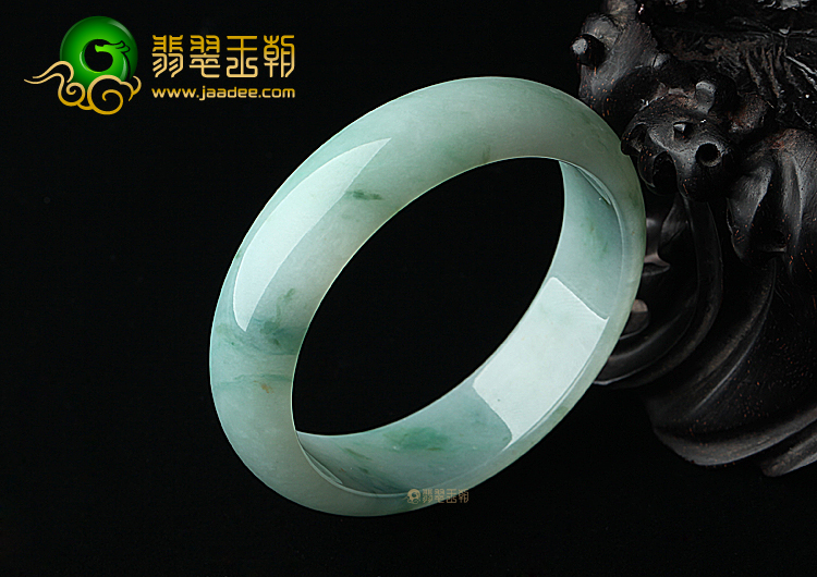 （超值推荐）糯冰种绿晴水飘花手镯（58.1mm）