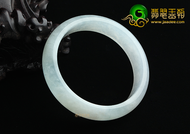 (超值推荐)冰种白色手镯（60mm）