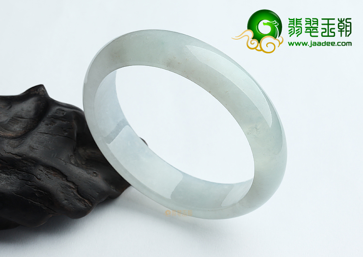 (超值推荐)冰种白色手镯（60mm）
