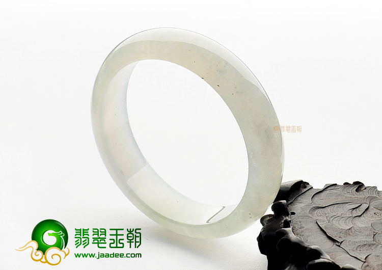 (超值推荐)冰种晴水手镯(58mm)