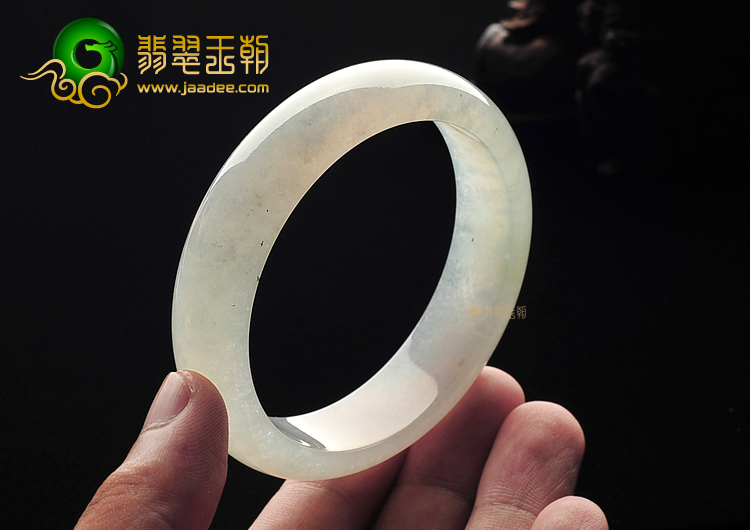 (超值推荐)冰种晴水手镯(58mm)