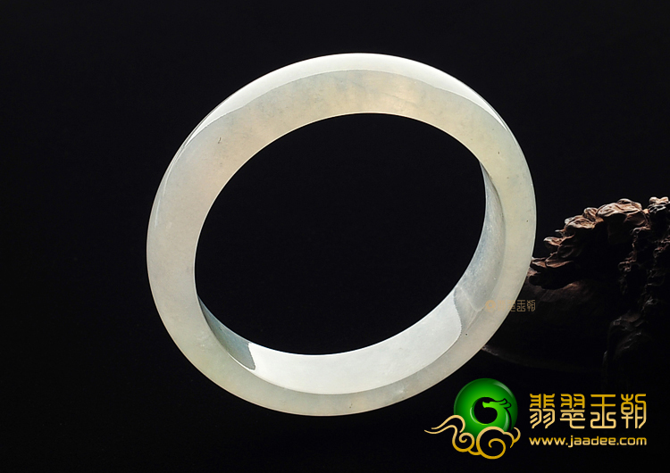 (超值推荐)冰种晴水手镯(58mm)