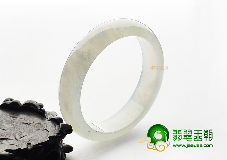 (超值推荐)冰种晴水手镯(58mm)
