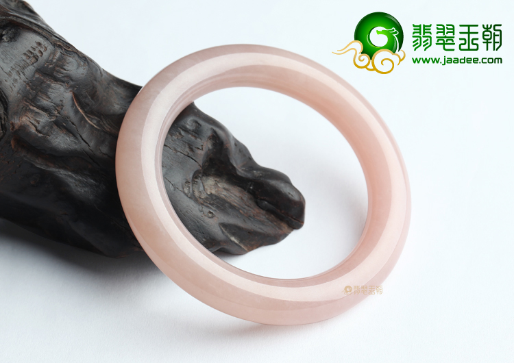 (超值推荐)糯冰种湘妃粉圆条手镯（57.3mm）