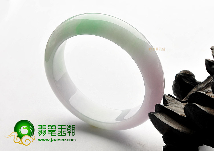 (超值推荐)糯冰种三彩手镯(58.8mm)
