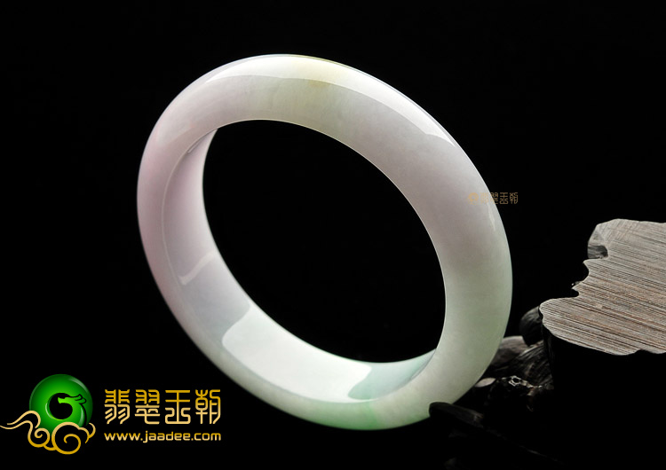 (超值推荐)糯冰种三彩手镯(58.8mm)