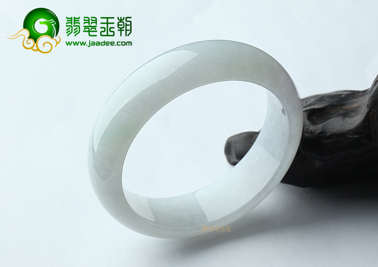 糯冰种晴水淡紫罗兰手镯（60.5mm）
