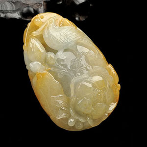 糯冰种黄翡富贵如意挂件