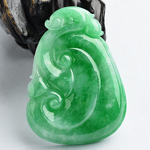 (超值推荐)糯冰种阳绿如意挂件