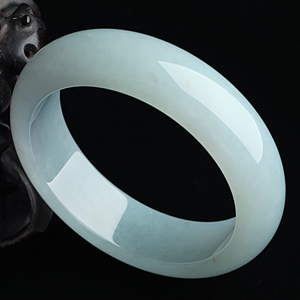 糯冰种晴水手镯（61.1mm）