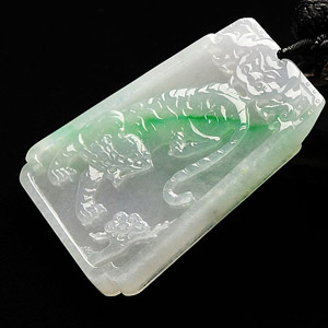 (超值推荐)冰种春带彩虎虎生威挂件