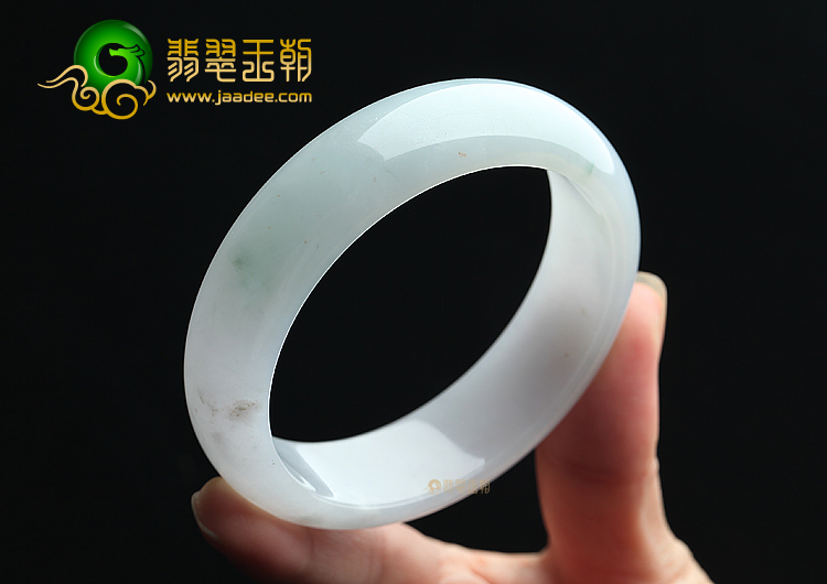 (超值推荐)糯冰种晴水略飘花手镯（57.4mm）