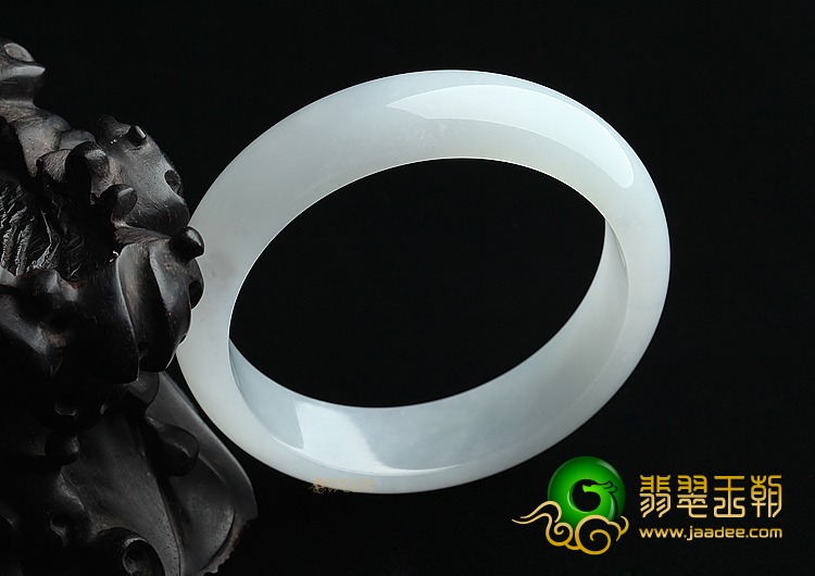 (超值推荐)糯冰种晴水手镯（58.5mm）