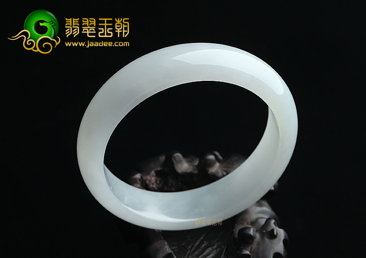 (超值推荐)糯冰种晴水手镯（58.5mm）