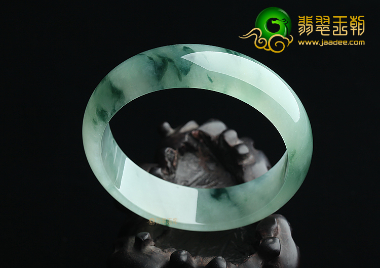 (超值推荐)冰种晴水飘花手镯（54.7mm）