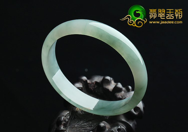 (超值推荐)冰种晴水略飘花手镯（62mm）