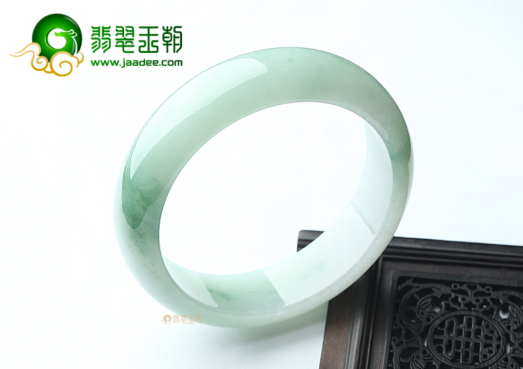 (超值推荐)糯冰种晴水飘花手镯（58.6mm）