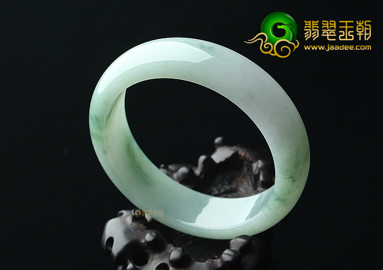 (超值推荐)糯冰种晴水飘花手镯（58.6mm）