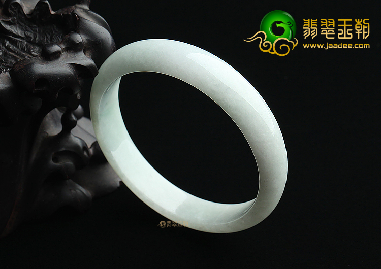 细糯种白色手镯（57.3mm）