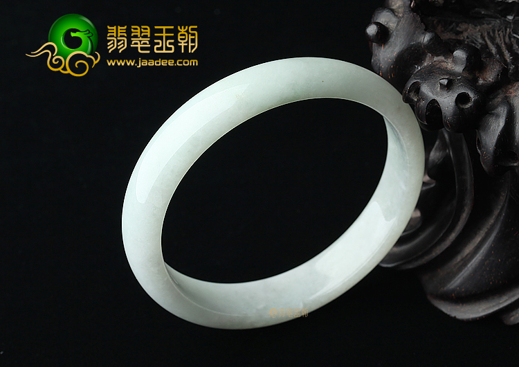 细糯种白色手镯（57.3mm）