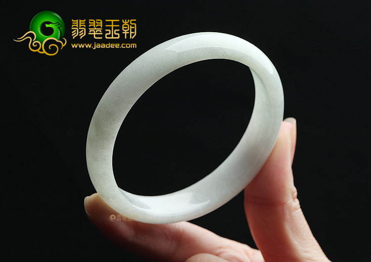 细糯种白色手镯（57.3mm）
