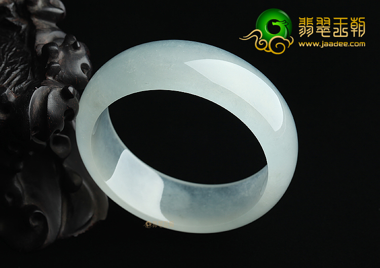 冰玻种白色手镯（59.4mm）