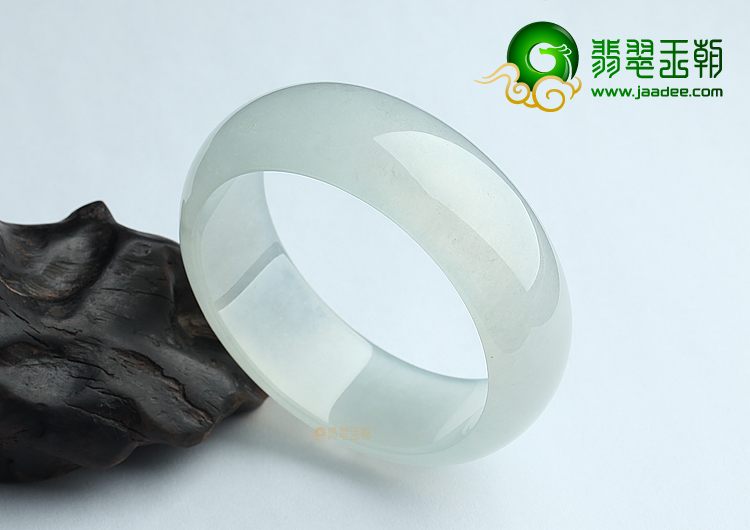 冰玻种白色手镯（59.4mm）