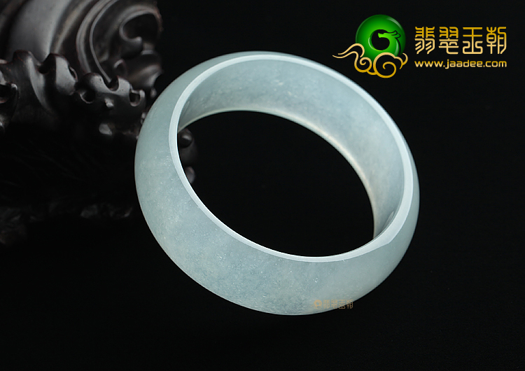 冰玻种白色手镯（59.4mm）