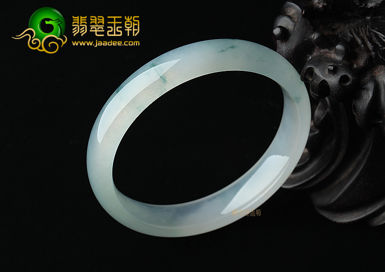 冰玻种飘花手镯（60.1mm）