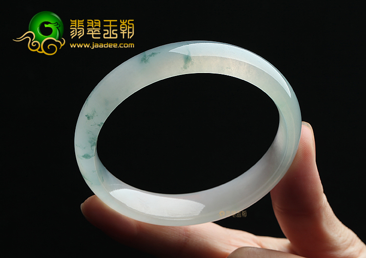 冰玻种飘花手镯（60.1mm）