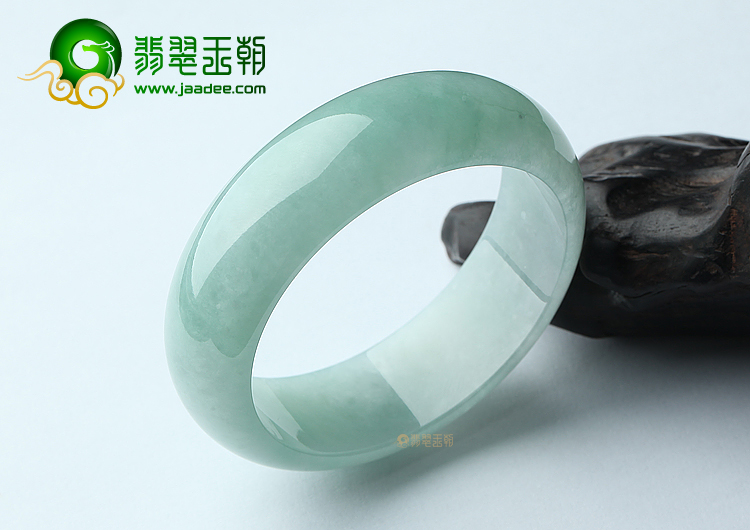 糯冰种晴水手镯（58mm）