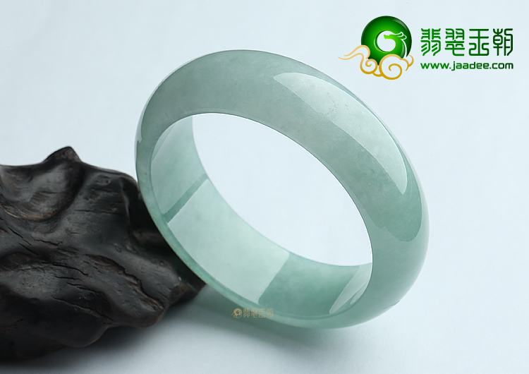糯冰种晴水手镯（58mm）