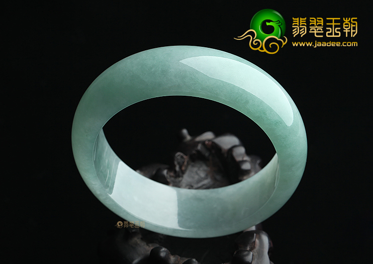 糯冰种晴水手镯（58mm）